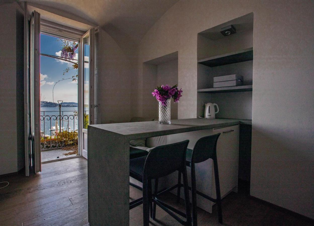 Apartamento La Dimora Del Glicine 2 Belgirate Exterior foto